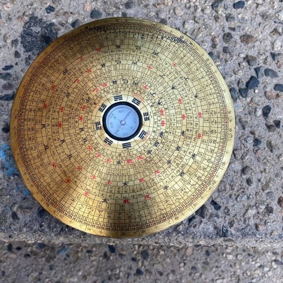 Vintage Mid Century Crane Chinese Gold Compass - Picture 5 of 7